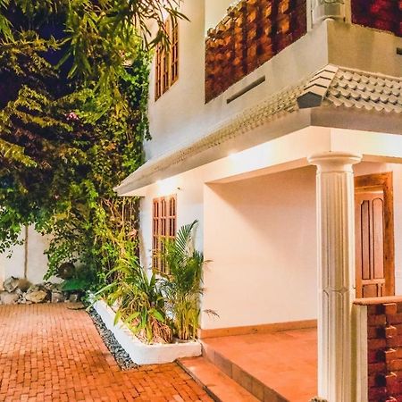 Boho'S Hotel 瓦尔卡拉 外观 照片
